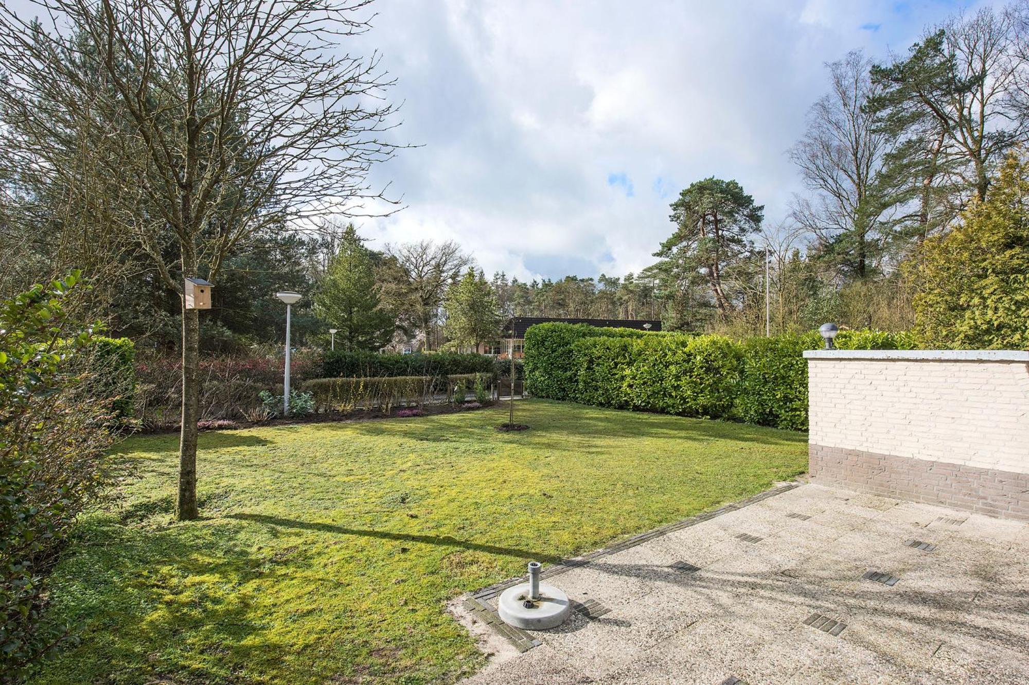 Bungalow - 6 Personen Gelegen In De Nabije Omgeving Van Avonturenpark Hellendoorn En De Prachtige Sallandse Heuvelrug En Eelerberg Luaran gambar